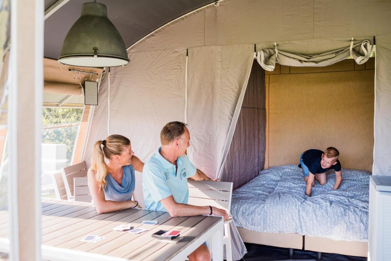 Europe Tents Camping Domaine Des Messires Herpelmont 外观 照片
