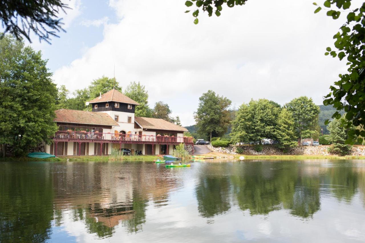 Europe Tents Camping Domaine Des Messires Herpelmont 外观 照片
