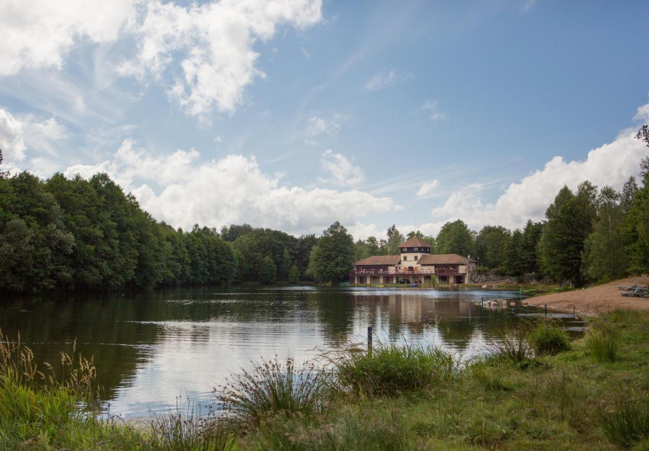 Europe Tents Camping Domaine Des Messires Herpelmont 外观 照片